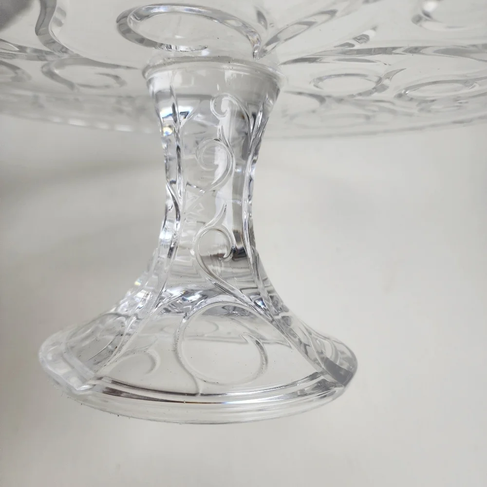 Gorgeous Goods Footed Cake Plate, 11